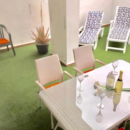 Large Loft In Los Cristianos With Wi-Fi And Pool Arona  Bagian luar foto